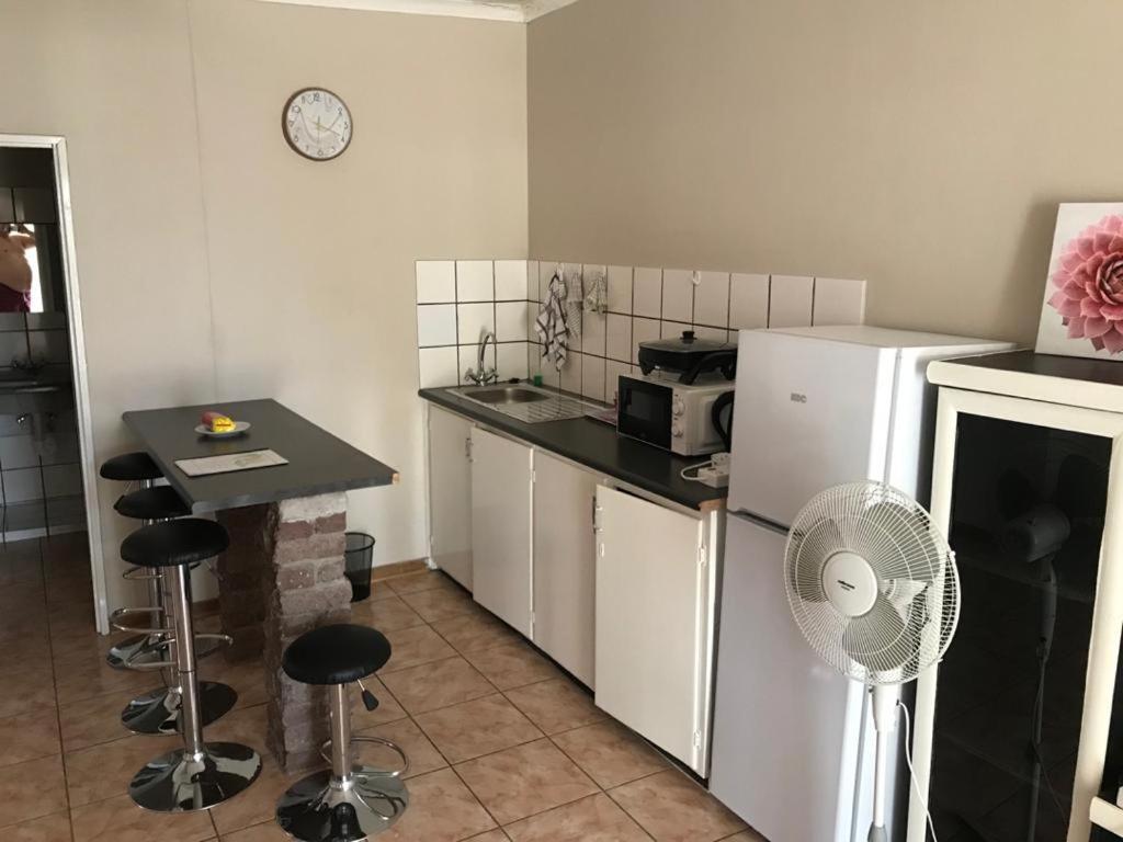Urbanlife Keetmanshoop Accommodation Luaran gambar