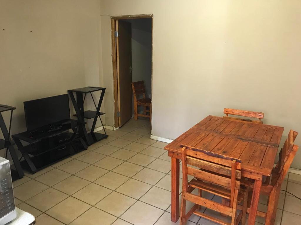 Urbanlife Keetmanshoop Accommodation Luaran gambar
