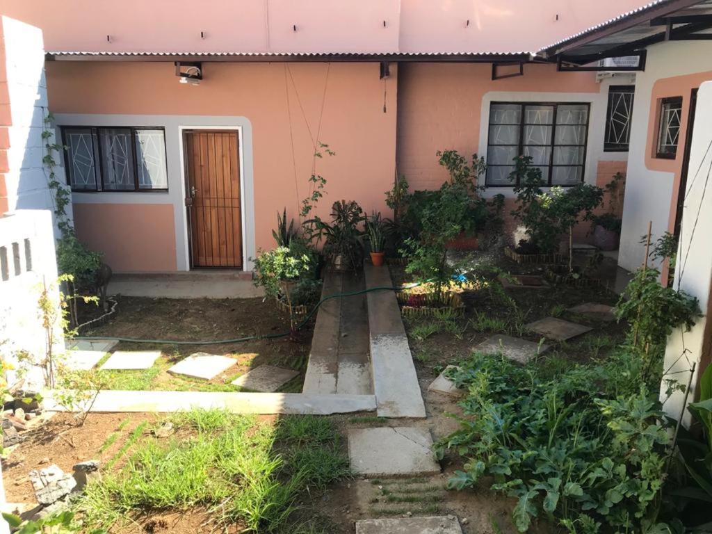 Urbanlife Keetmanshoop Accommodation Luaran gambar